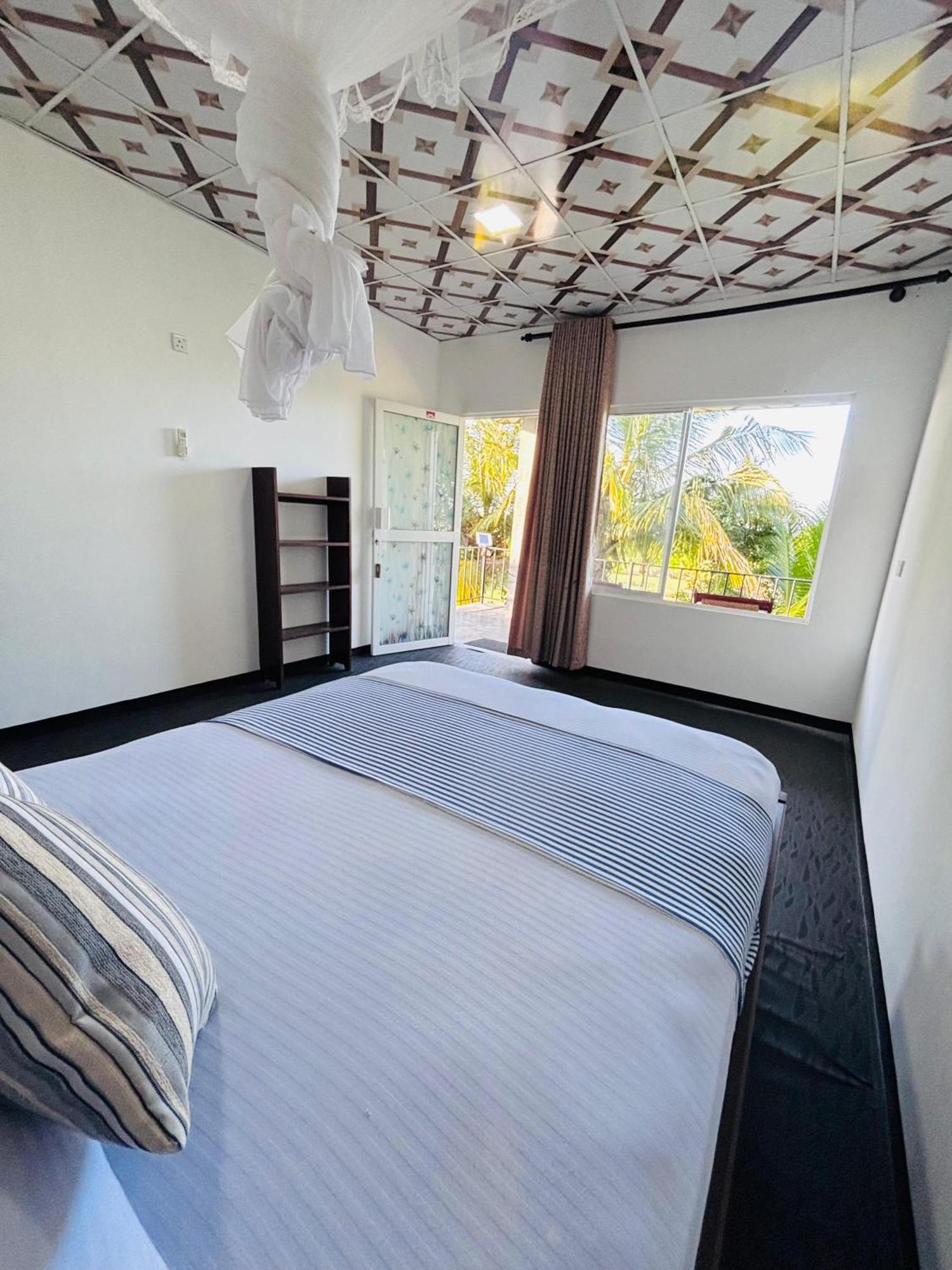 Werala Beach Resort Kalpitiya Eksteriør bilde